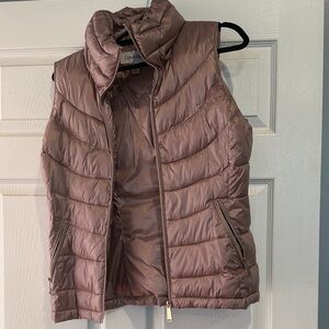 Calvin Klein Women's Rose Quilted Vest